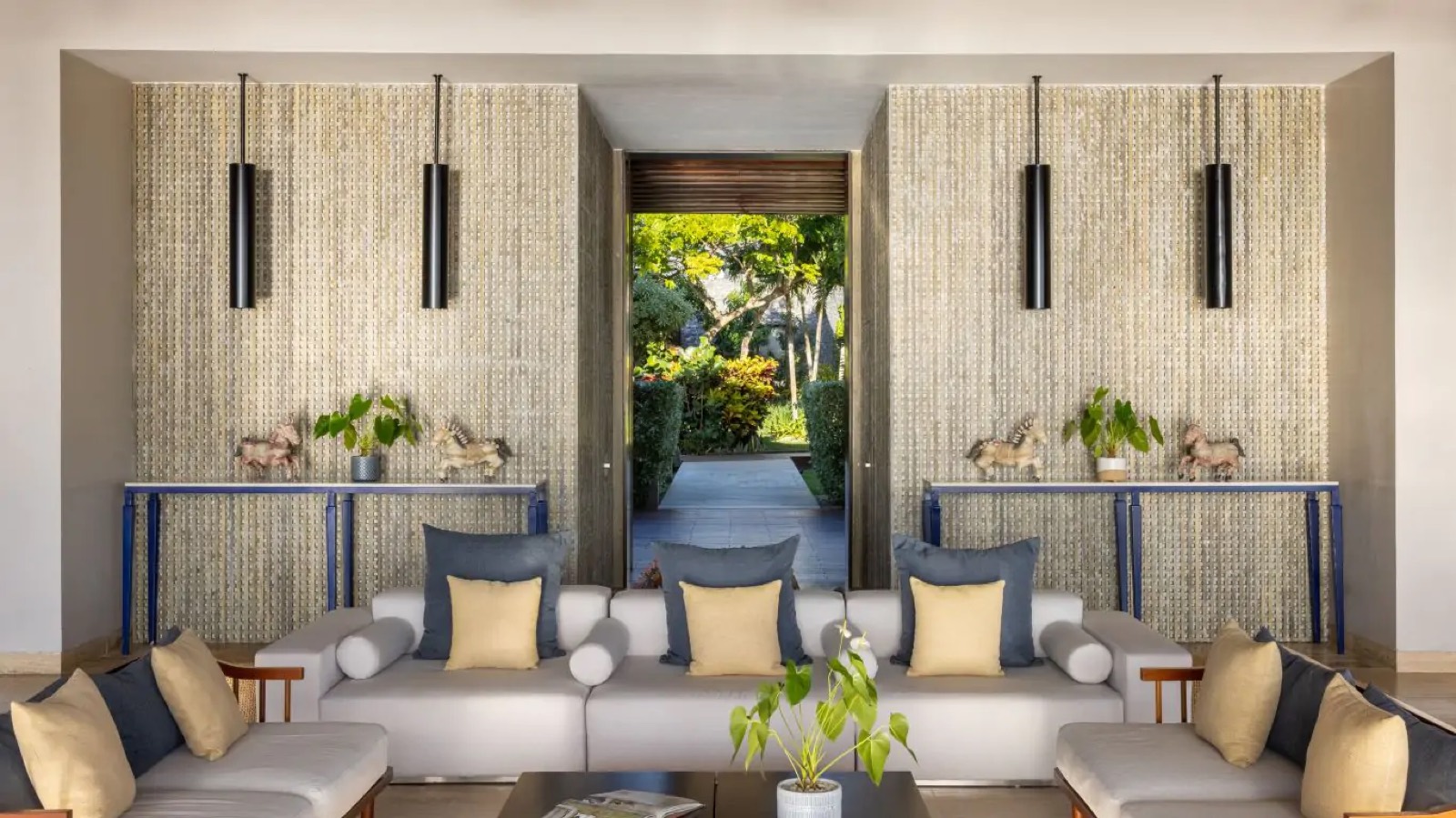 Lounge with woven wall and garden doorway