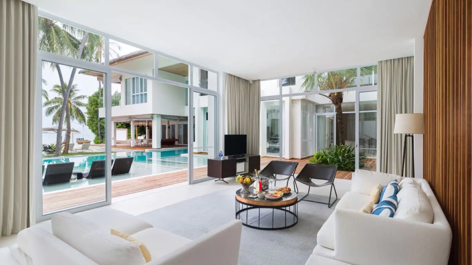 Living room opening onto the pool terrace